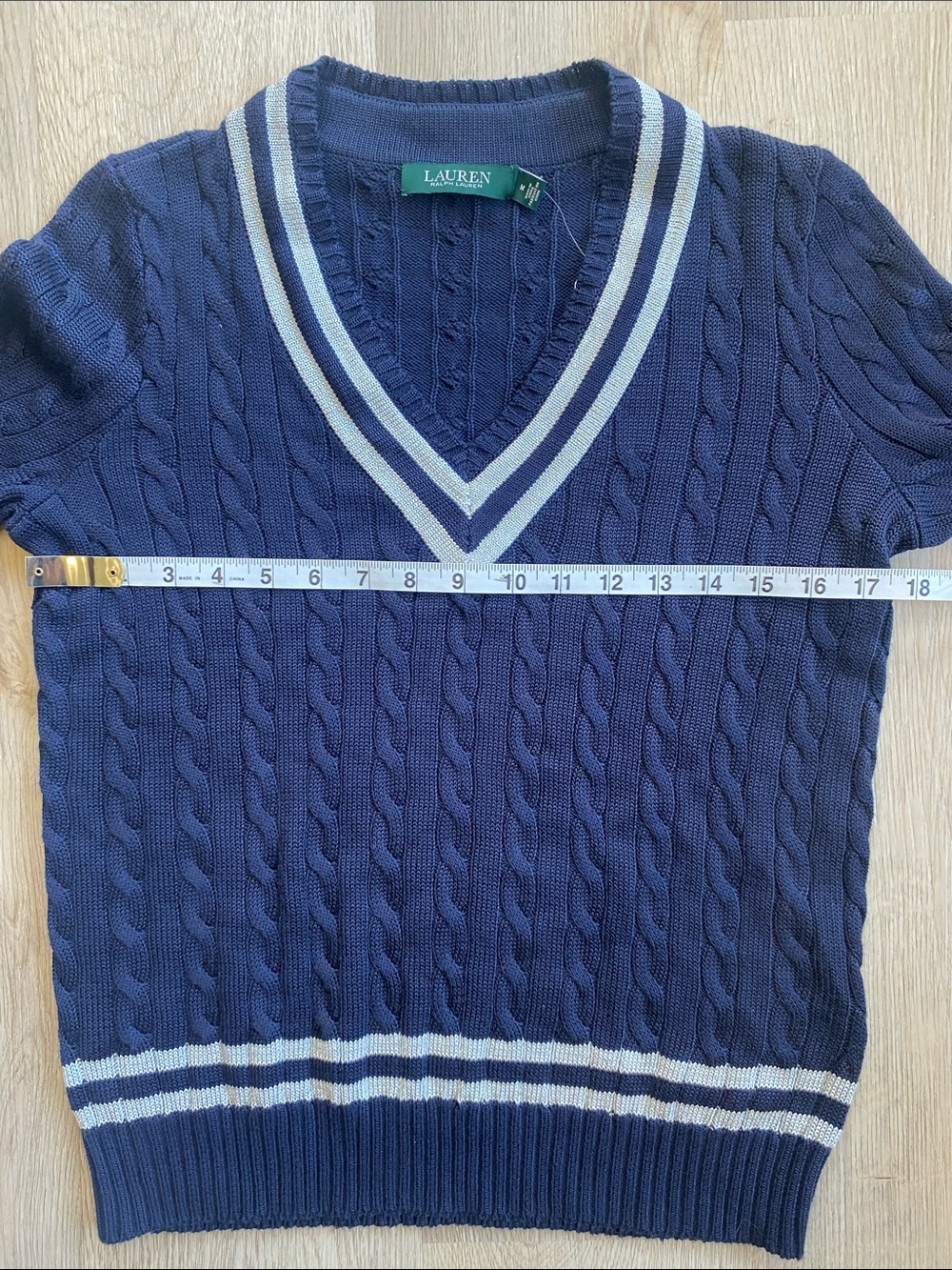 Lauren Ralph Lauren Navy Cable Knit V-Neck Sweater Preppy NWT M - Picture 9 of 10